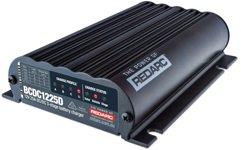 Redarc bcdc1225d | REDARC DC/DC Dual Input In-Vehicle Battery Charger - 12V 25A; 2012-2012