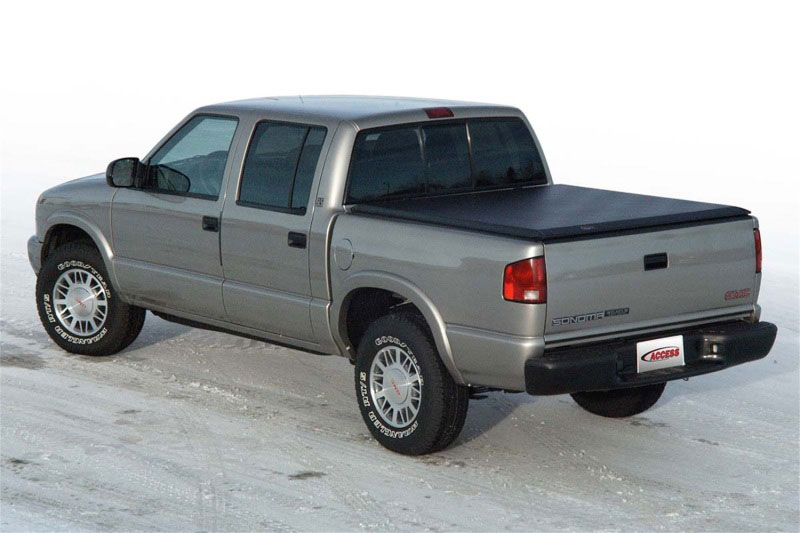 Access 22149 | Limited 01-04 Chevy/GMC S-10 / Sonoma Crew Cab (4 Dr.) 4ft 5in Bed Roll-Up Cover; 2001-2004