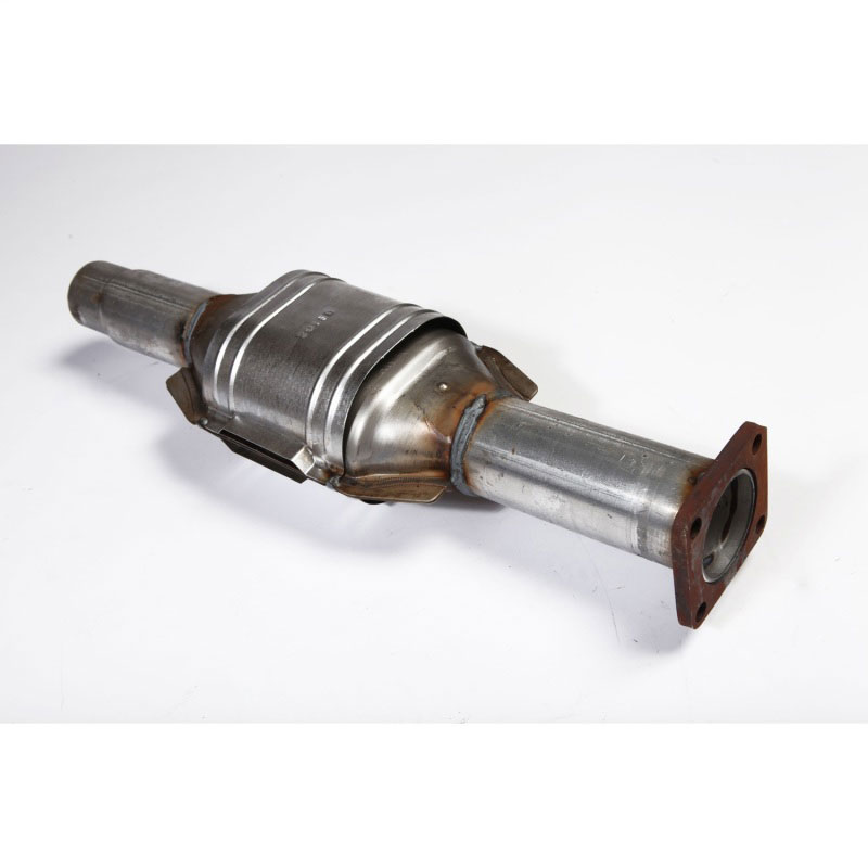 Omix 17604.03 | Catalytic Converter 87-92 Cherokee and Wrangler; 1987-1992