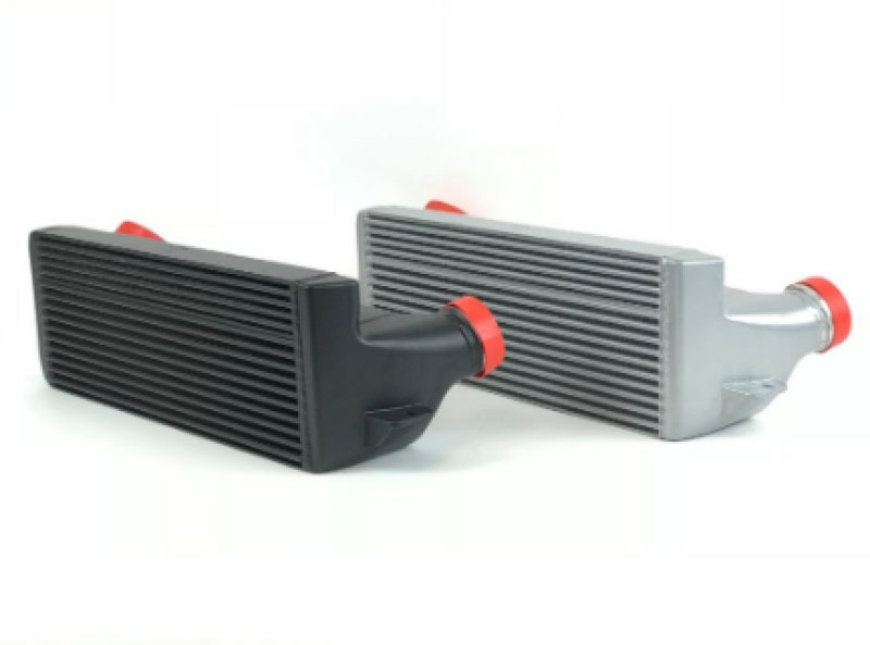 CSF 8127 | 04-13 BMW 335i/xi (E90/E91/E92/E93) High Performance Stepped Core Bar/Plate Intercooler - Silver; 2004-2013