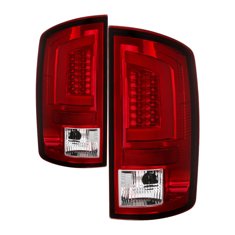 SPYDER 5084132 | Spyder 03-06 Dodge Ram 2500/3500 V3 Light Bar LED Tail Light - Red Clear (ALT-YD-DRAM02V3-LBLED-RC); 2003-2006