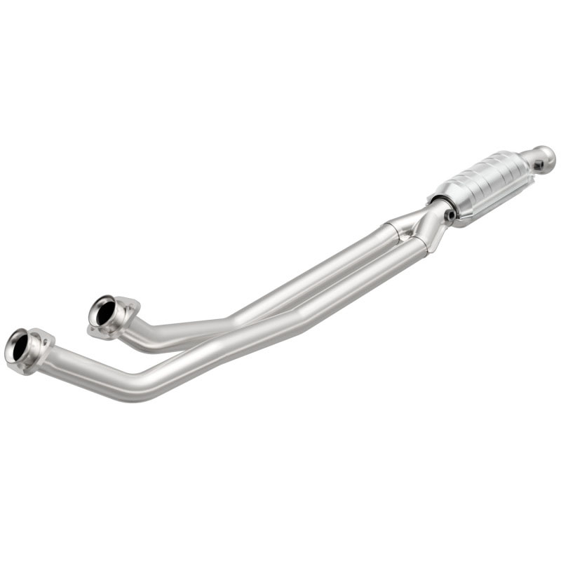 Magnaflow 23954 | MagnaFlow Conv Volvo 6.5X4 2/2.5; 1997-1998