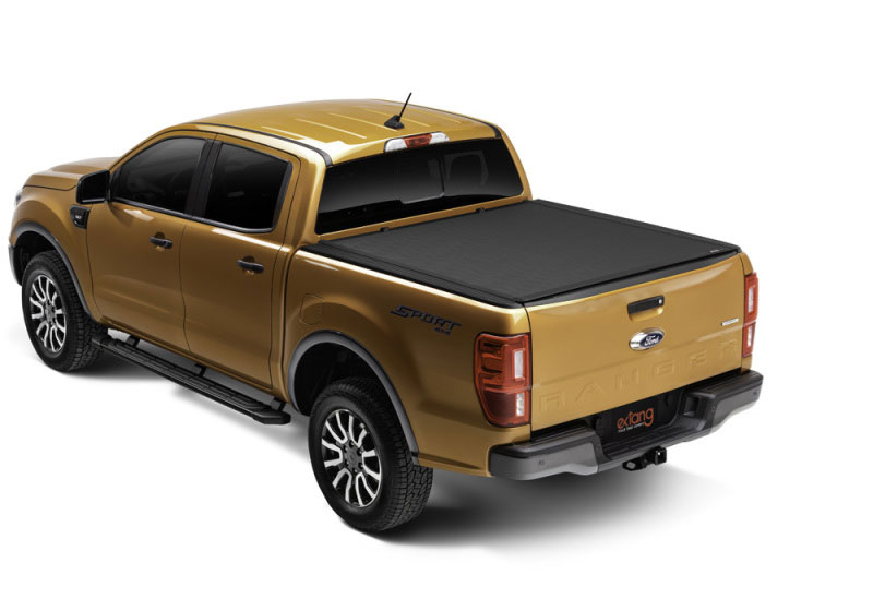 Extang 85985 | 05-20 Nissan Frontier (5 ft) (with factory side bed rail caps only) Xceed; 2005-2020