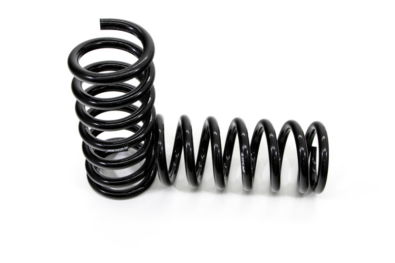 UMI Performance 3050f | 78-88 GM G-Body Front 1in 70-81 F-Body 2-1/2in Lowering Spring; 1978-1988