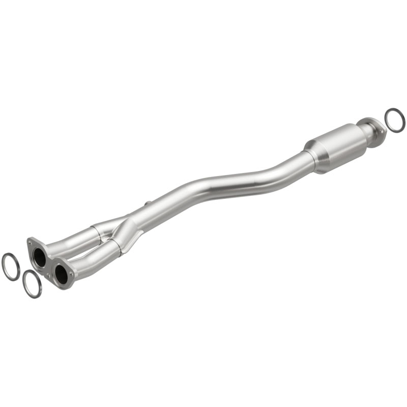 Magnaflow 24464 | MagnaFlow Direct Fit Converter 01-05 Lexus IS300 3.0L Underbody; 2001-2005