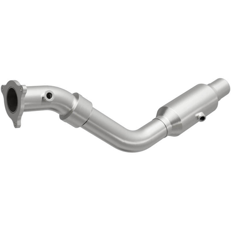 Magnaflow 4551018 | MagnaFlow Conv Direct Fit OEM 2004-2006 Chrysler Pacifica Underbody; 2004-2006