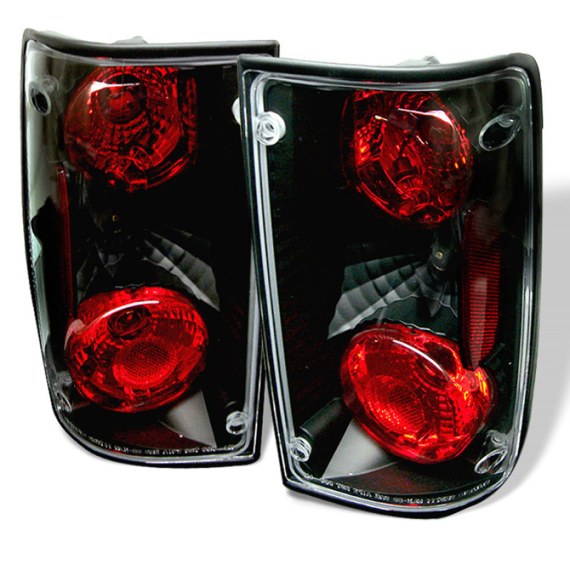 SPYDER 5007636 | Spyder Toyota Pick Up Altezza Tail Lights - Black - (ALT-YD-TP89-BK); 1989-1995