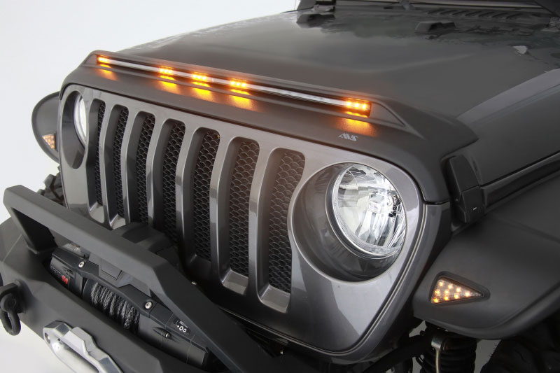 AVS 753156 | 2018-2019 Jeep Wrangler (JL) Aeroskin Low Profile Hood Shield w/ Lights - Black; 2018-2024