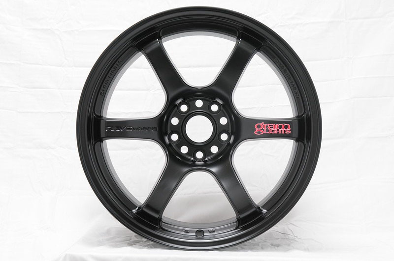 Gram Lights WGIV37EH | 57DR 18X8.5 +37 5-114.3 Semi Gloss Black