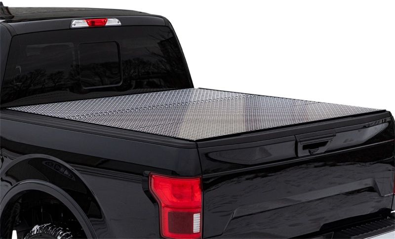 Access b2030059 | LOMAX Tri-Fold Cover 2022 Nissan Frontier w/ 5ft Bed - Diamond Plate; 2022-2022