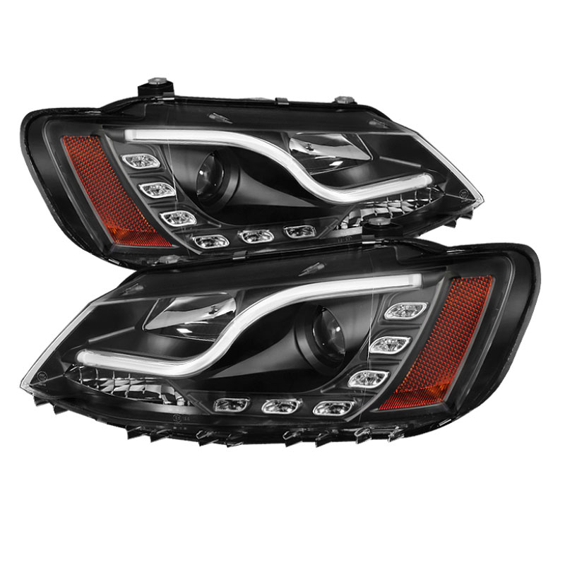 SPYDER 5073648 | Spyder Volkswagen Jetta Projector Headlights - Halogen Model Only ( Not Compatible With Xenon/HID Model ) Light Tube DRL - Black - High H1 (Included) - Low H7 (Included); 2011-2013