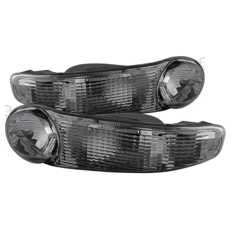 SPYDER 9027093 | Xtune GMC Sierra Denali 00-06 Bumper Lights Smoke CBL-GD00-SM; 2000-2006