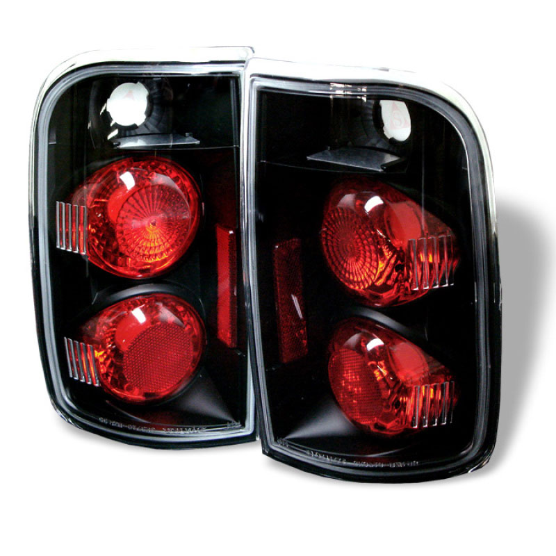 SPYDER 5001146 | Spyder Oldsmobile Bravada Altezza Tail Lights - Black - (ALT-YD-CB95-BK); 1995-2005