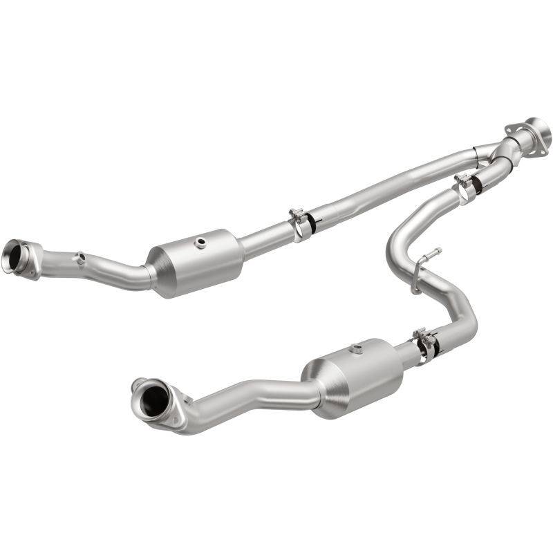 Magnaflow 280248 | MagnaFlow 20-21 Ford Transit-150 Single Underbody V6 3.5L RWD Direct-Fit Catalytic Converter; 2020-2021