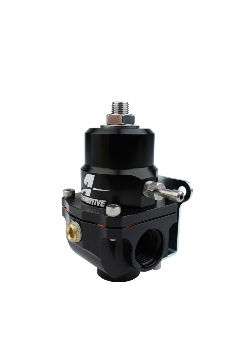 Aeromotive 13304 | Adjustable Regulator - 3-15PSI - .313 Valve - (2) -08 Inlets/ -08 Return