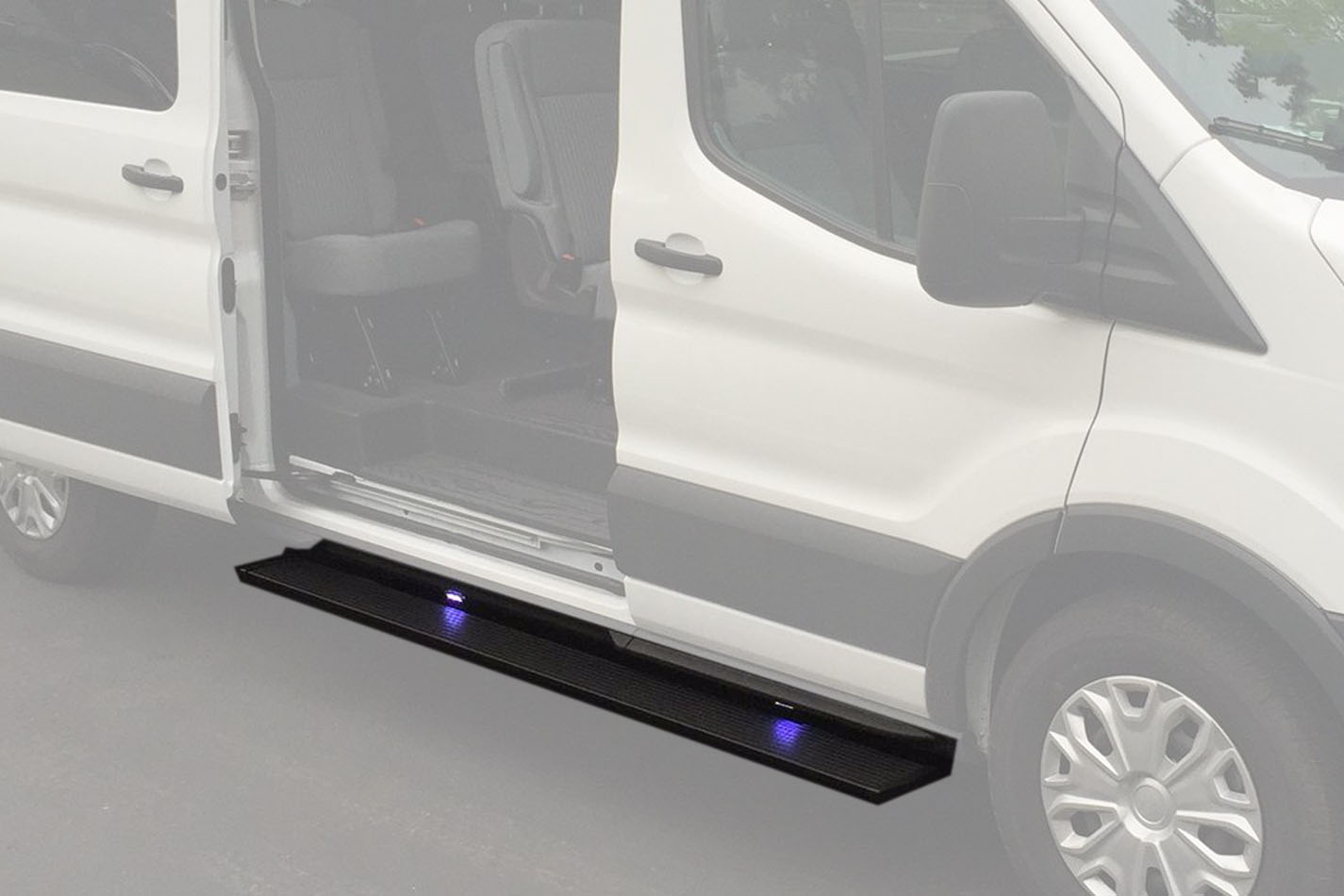 AMP Research 76159-01A | AMP Powerstep Plug-N-Play System Ford Transit-250; 2015-2018