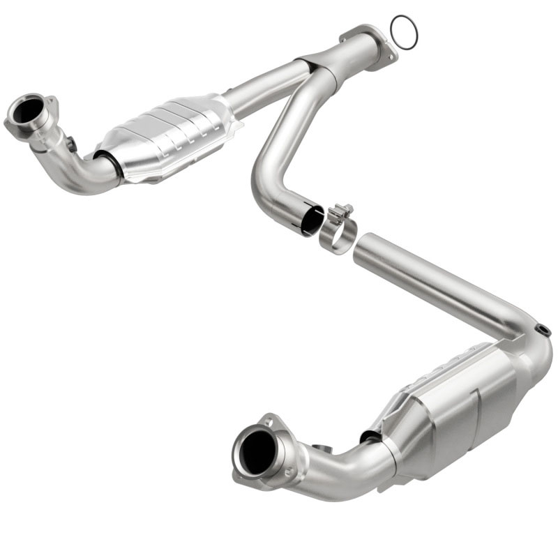 Magnaflow 49644 | MagnaFlow Direct Fit Converter 07-09 Chevrolet/GMC Silverado/Sierra 2500 HD 6.0L Y-Pipe Assembly excludes Classic; 2007-2009