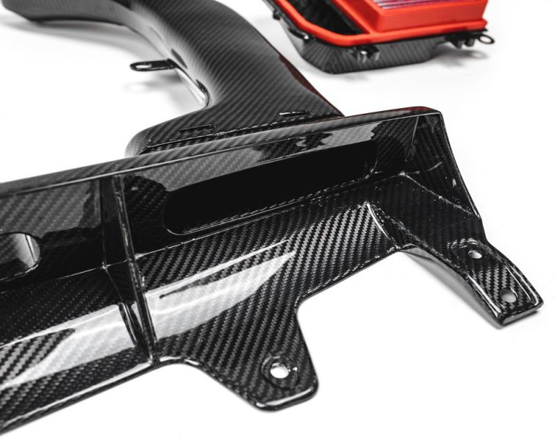 Vivid Racing vr-mbm276-110 | VR Performance Carbon Fiber Air Intake Mercedes C43 / GLC43 3.0T; 2017-2021