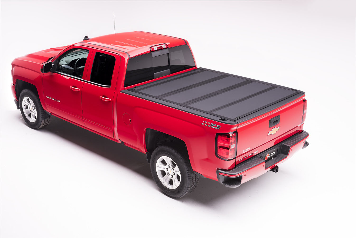 BAK 448121 | BAK 14-18 Chevy Silverado 1500 / 15-20 Silverado 2500/3500 6ft 6in Bed BAKFlip MX4 Matte Finish; 2014-2018