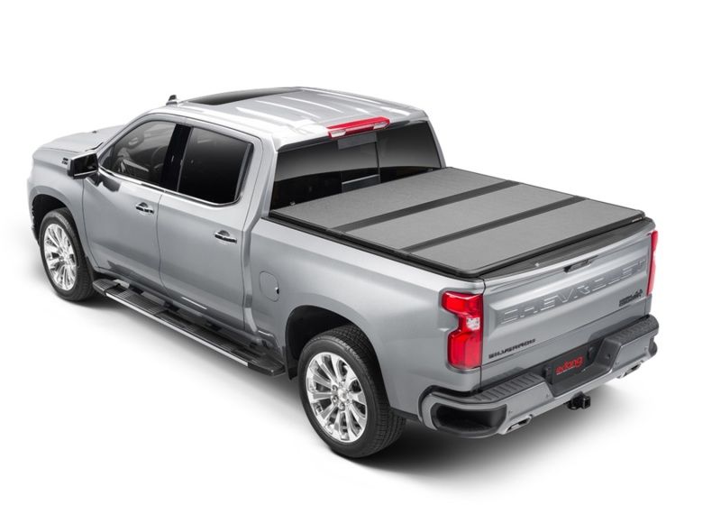 Extang 88455 | 14-18 Chevy/GMC Silverado/Sierra 1500 (8ft. 2in. Bed) Solid Fold ALX; 2014-2018