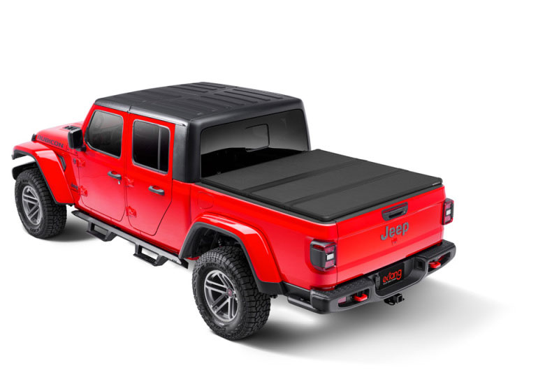 Extang 83896 | 2020 Jeep Gladiator (JT) (w/Rail System) Solid Fold 2.0; 2020-2024