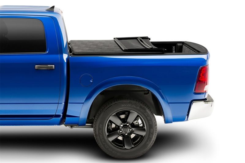 Extang 92352 | 2023+ Chevy/GMC Colorado/Canyon 5ft Bed Trifecta 2.0