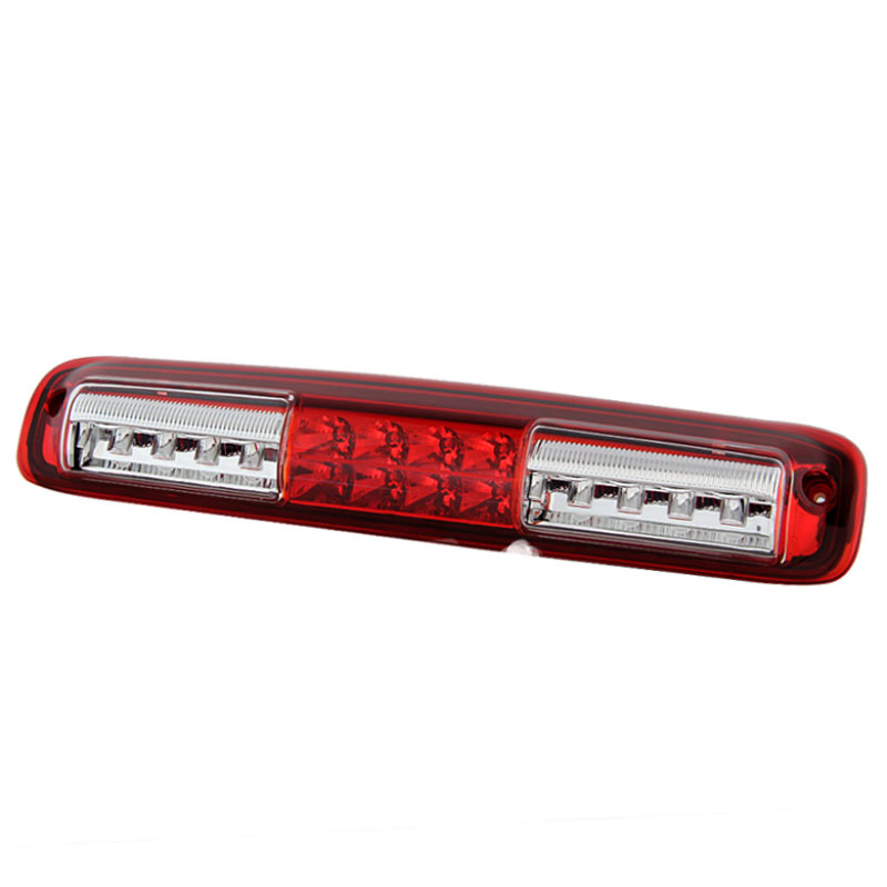 SPYDER 9024962 | Xtune Chevy Silverado 99-06 / GMC Sierra 99-06 LED 3rd Brake Light Red/Clear BKL-JH-CSIL99-LED-RC; 1999-2006