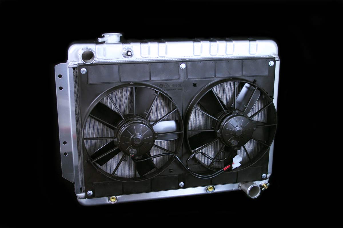 DeWitts Radiator 4139002A | and Fan Chevelle SB / BB DF Auto, Dual 12" Fans, Natural; 1966-1967