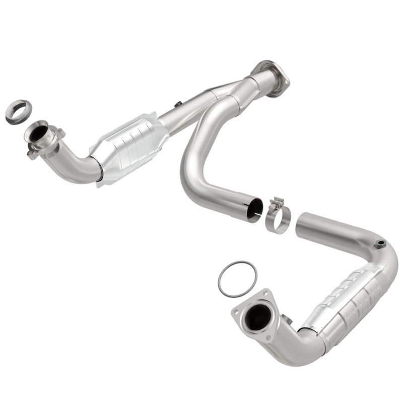 Magnaflow 49679 | MagnaFlow Direct Fit Converter 07-09 Hummer Truck H2 Y-Pipe Assy; 2007-2009