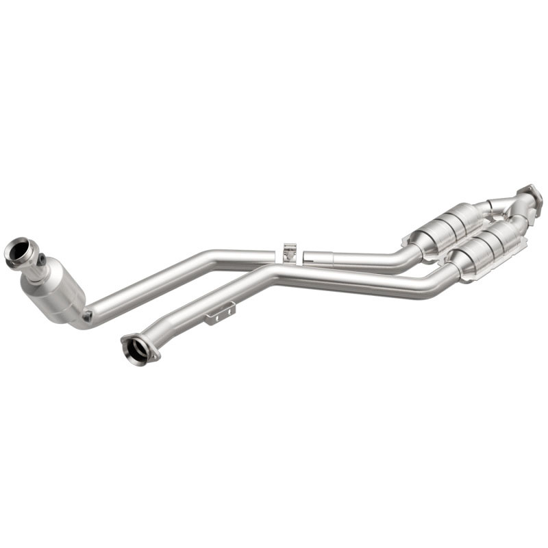 Magnaflow 24044 | MagnaFlow Direct Fit Converter 99-00 Mercedes CLK320 3.2L; 1999-2000