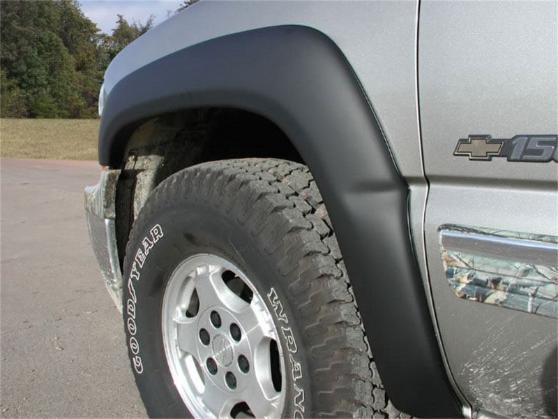 Stampede 8508-2 | 1999-2006 Chevy Silverado 1500 Trail Riderz Fender Flares 4pc Smooth; 1999-2006