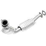 Magnaflow Direct Fit Converter 03-06 Ford Crown Victoria / 03-06 Lincoln Town Car 4.6L (California); 2003-2006