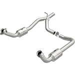 Magnaflow Direct Fit Converter 2009-2014 E-150 4.6 L Underbody; 2009-2014