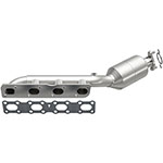 MagnaFlow Direct-Fit SS Catalytic Converter 04-06 Nissan Titan 5.6L V8 (California); 2004-2006