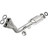 Magnaflow 24286 | Direct Fit Converter 96-00 Toyota 4 Runner 2.7; 1996-2000 Alternate Image 1